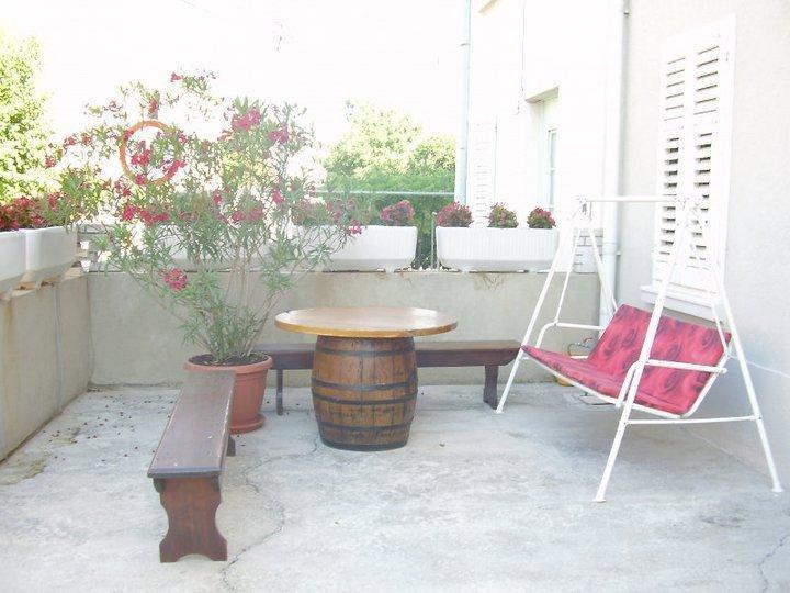 Guest House Darinka Draga Bascanska Ngoại thất bức ảnh
